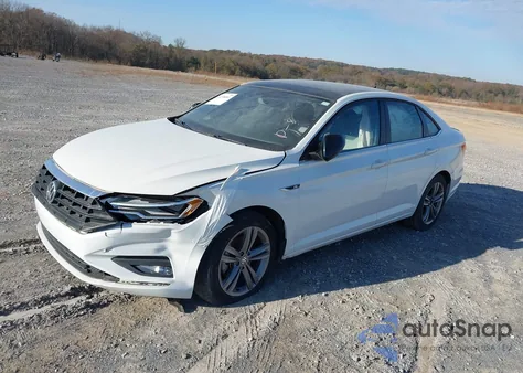 2021 Volkswagen Jetta 1.4T R-Line/1.4T S from USA, damaged, VIN 3VWN57BU1MM065701